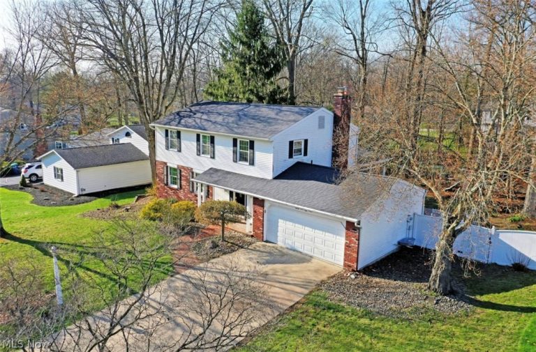 8559 Bayberry Drive, Warren, OH - Photo 4