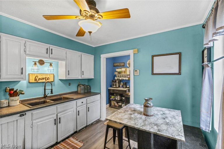 127 Prospect Street, Shreve, OH - Photo 4