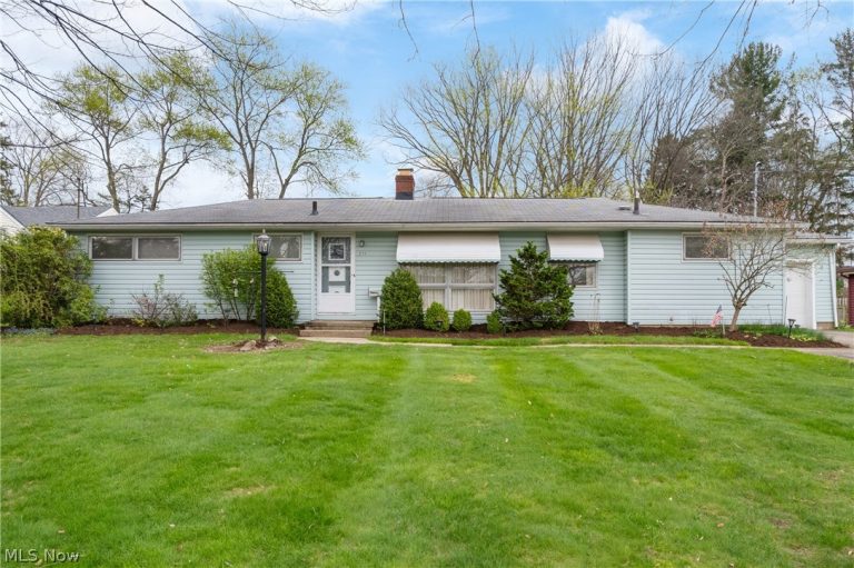 253 Maylawn Avenue, Wadsworth, OH, 44281