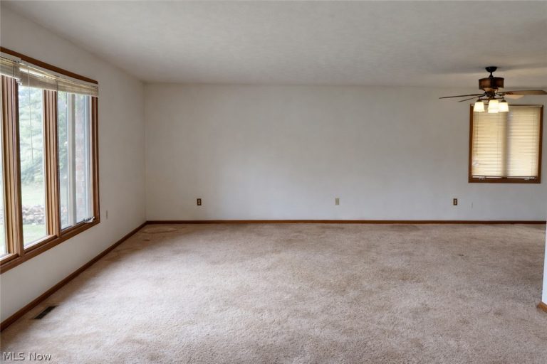 8920 York Road, North Royalton, OH - Photo 8