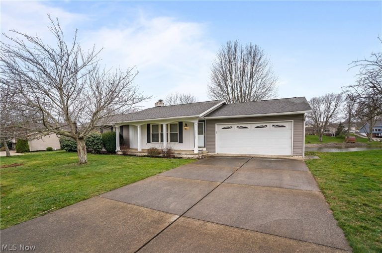 11105 Titus Avenue, Uniontown, OH - Photo 6
