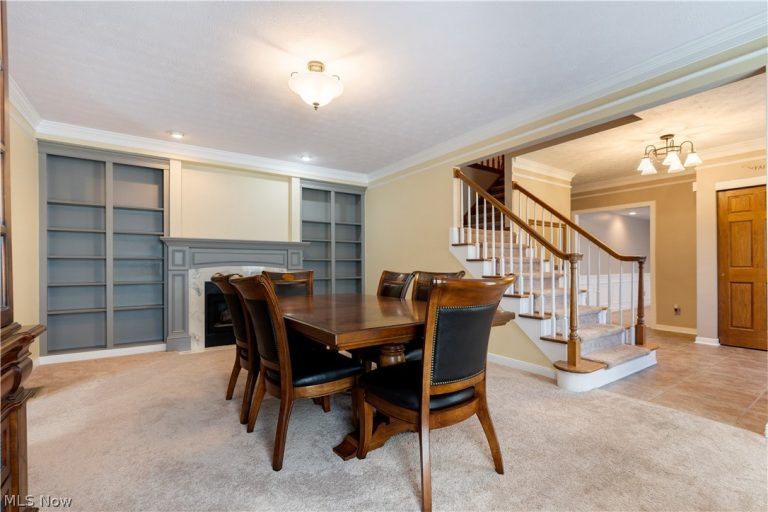 2903 Aylesbury Street, North Canton, OH - Photo 8