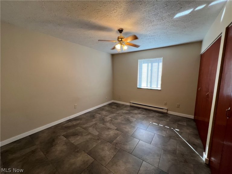 3695 Indian Run #1, Canfield, OH - Photo 5