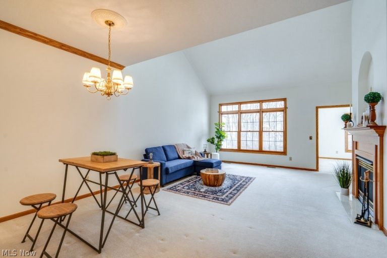 1235 Spring Ridge Circle, Alliance, OH - Photo 5