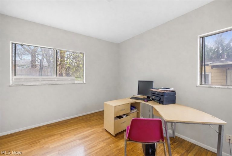 1300 Hazel Street, Akron, OH - Photo 8