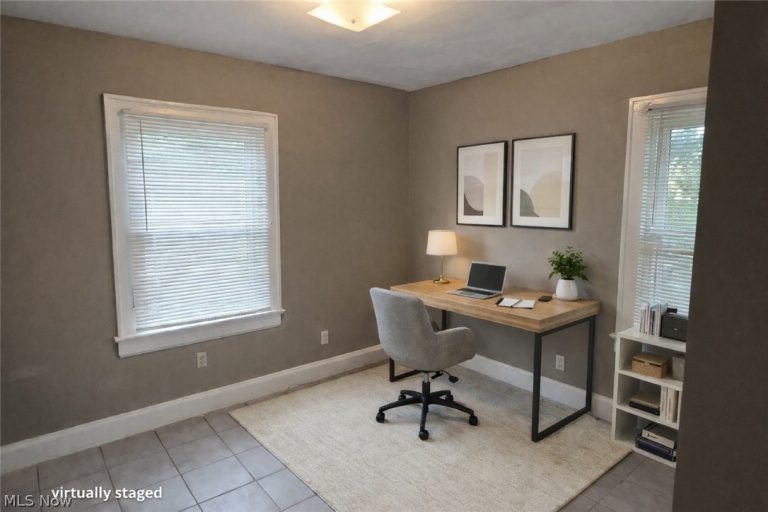 914 Dan Street, Akron, OH - Photo 5