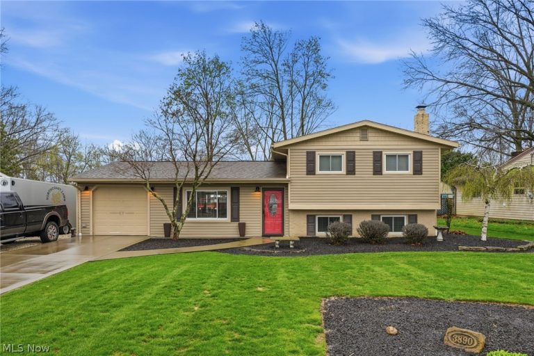 3890 Morley Drive, Kent, OH, 44240