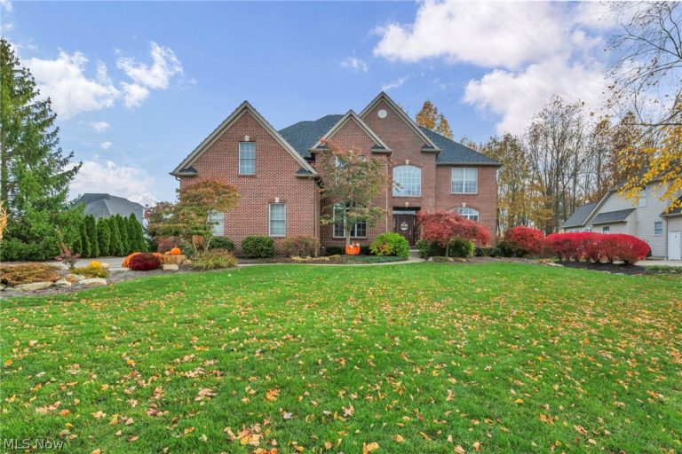 32811 Saint James Trail, Avon, OH, 44011