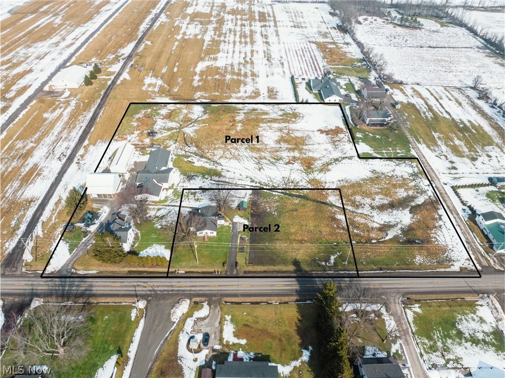 16352 and 16350 Nauvoo Rd, Middlefield, OH