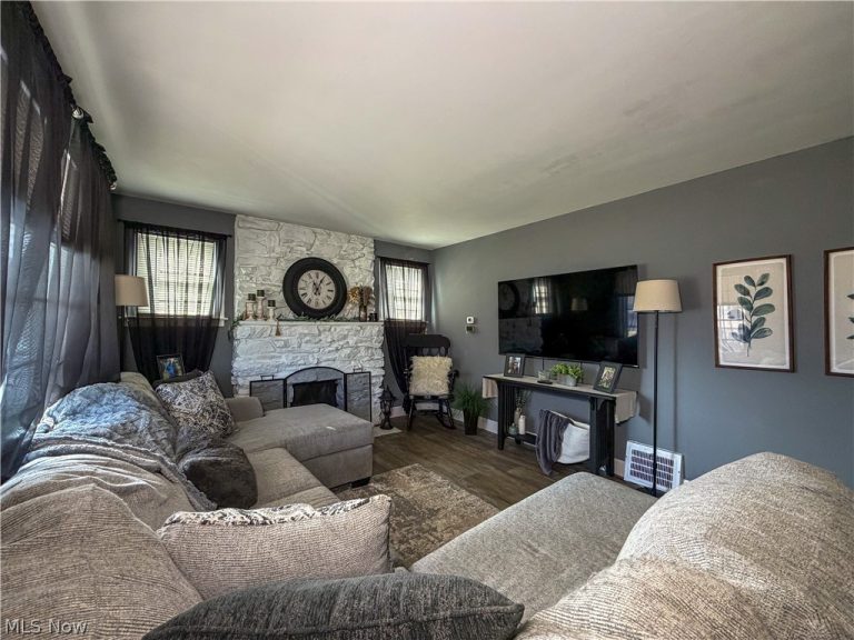 724 Belle Vista Avenue, Youngstown, OH - Photo 3