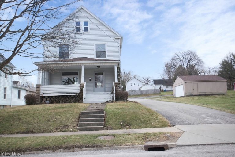 24 Sexton Street, Struthers, OH, 44471