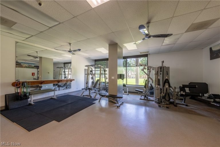 1 Bratenahl Place #1411, Bratenahl, OH - Photo 2