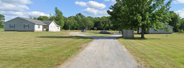 8492 & 8476 Tallmadge Road, Ravenna, OH, 44412