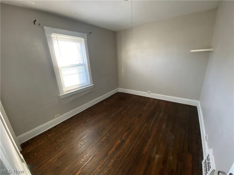 3724 13th Street, Cleveland, OH - Photo 8