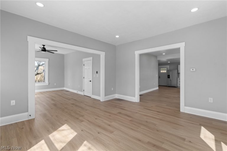 42 Ohio Street, Navarre, OH - Photo 5