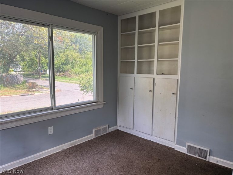 74 Vesper Street, Akron, OH - Photo 6