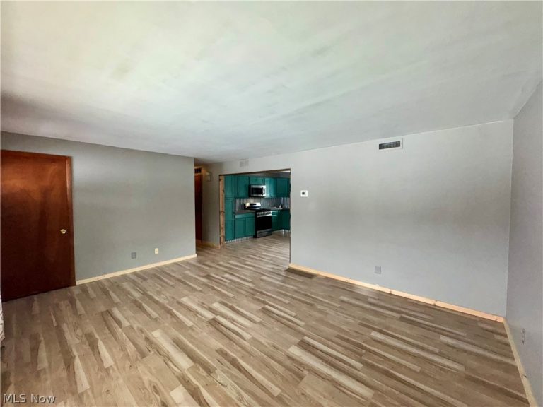 470 Nel Da Mar Drive, New Concord, OH - Photo 3