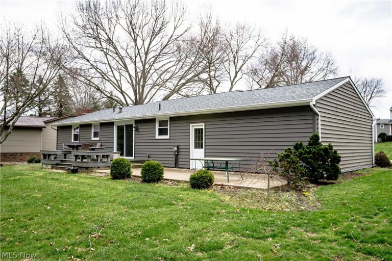 5383 Vermouth Street, North Canton, OH - Photo 3