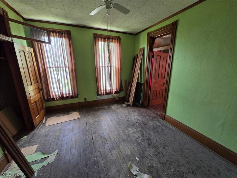 117 Greenmount Avenue, Barnesville, OH - Photo 3