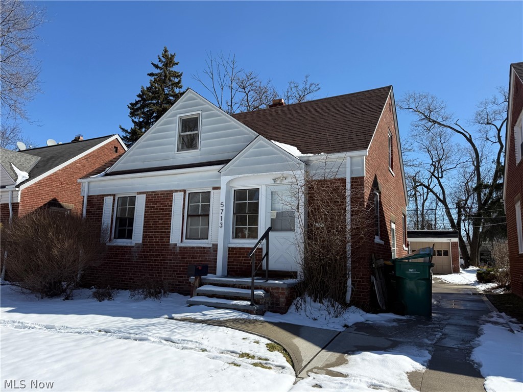5713 South Boulevard, Maple Heights, OH