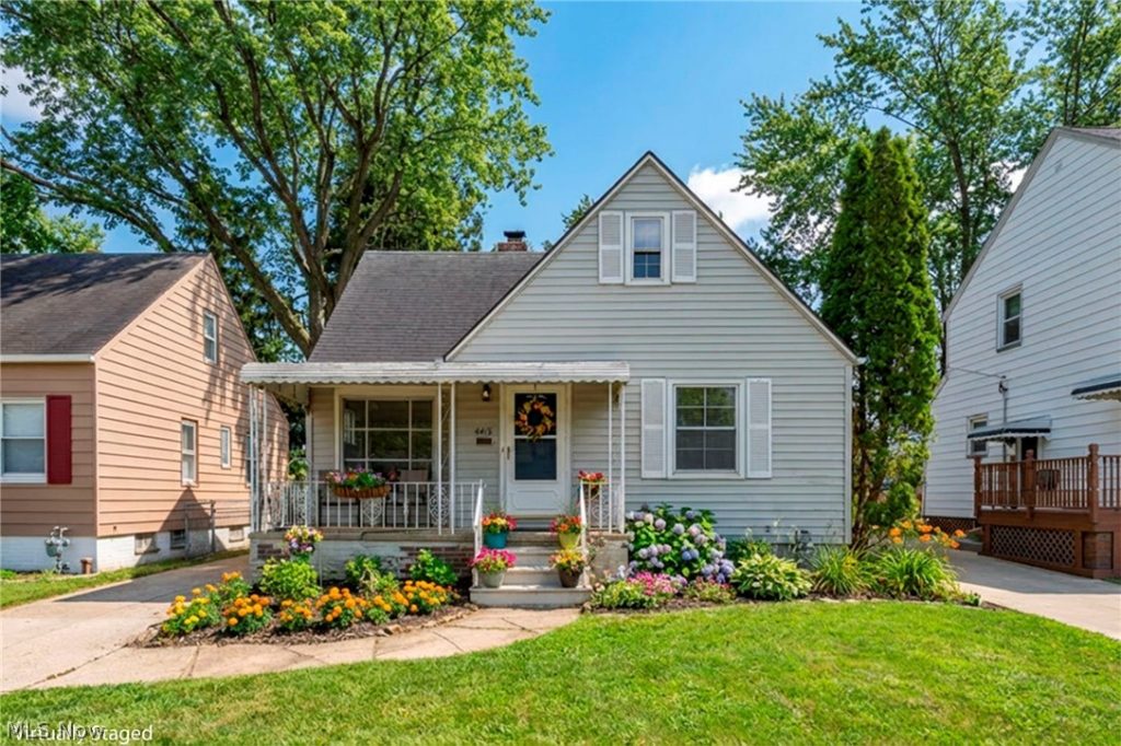 4413 Torrington Avenue, Parma, OH
