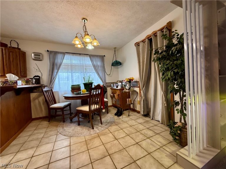5000 Mildred Circle, Navarre, OH - Photo 5