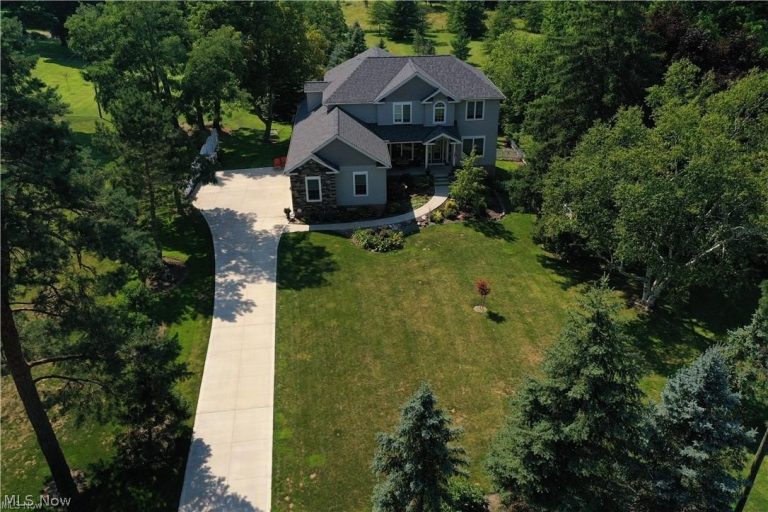 7640 Hopkins Road, Mentor, OH - Photo 5