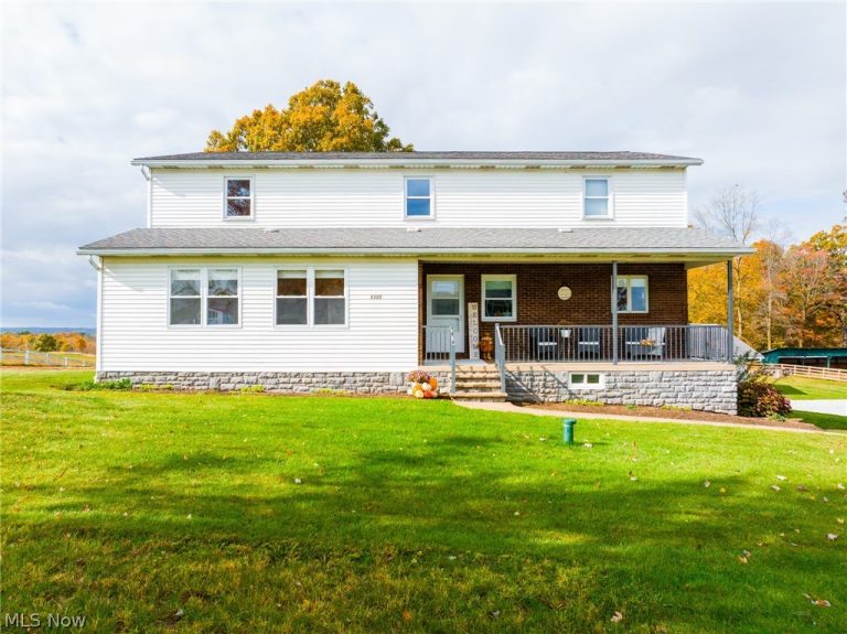 8383 Hoy Road, Fredericksburg, OH - Photo 2