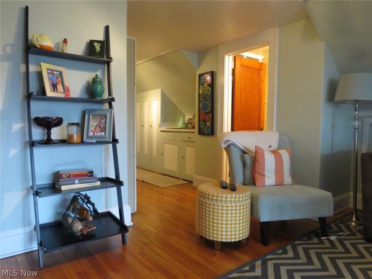 13834 Clifton Boulevard, Lakewood, OH - Photo 5