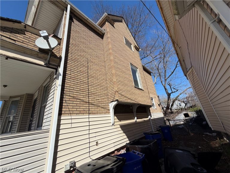 1319 114th Street, Cleveland, OH - Photo 3