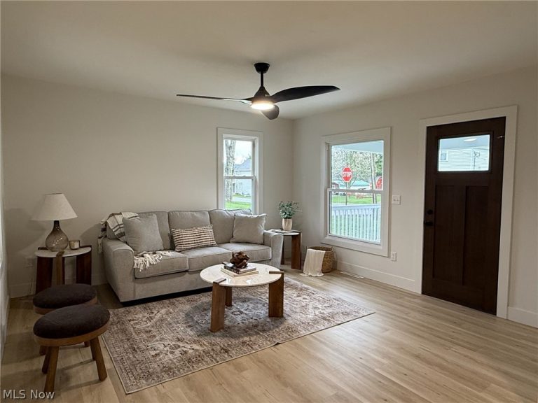 1986 Carolina Street, Dover, OH - Photo 5