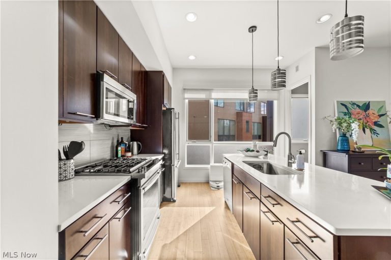 1881 119th Street, Cleveland, OH - Photo 6