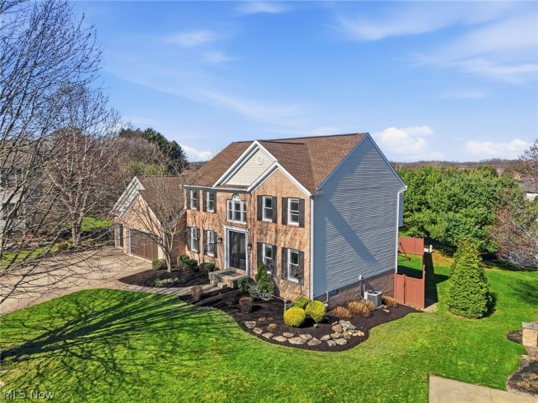 6625 Olde Stone Circle, Canton, OH - Photo 3