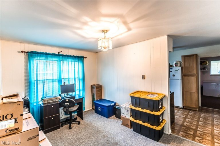 107 37th Street, Vienna, WV - Photo 6