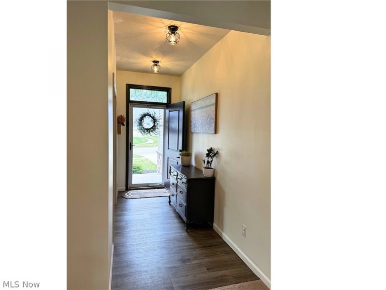 1569 Duncan Way, Streetsboro, OH - Photo 4