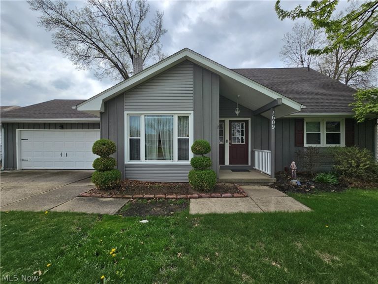 1609 37th Street, Lorain, OH, 44053