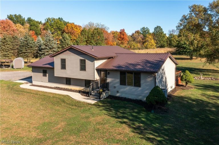 6760 Mason Road, Berlin Heights, OH - Photo 2