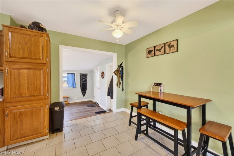 7519 Miami Road, Mentor on the Lake, OH - Photo 8