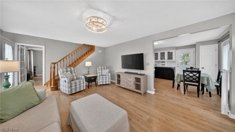 425 Broadway Street, Medina, OH - Photo 5