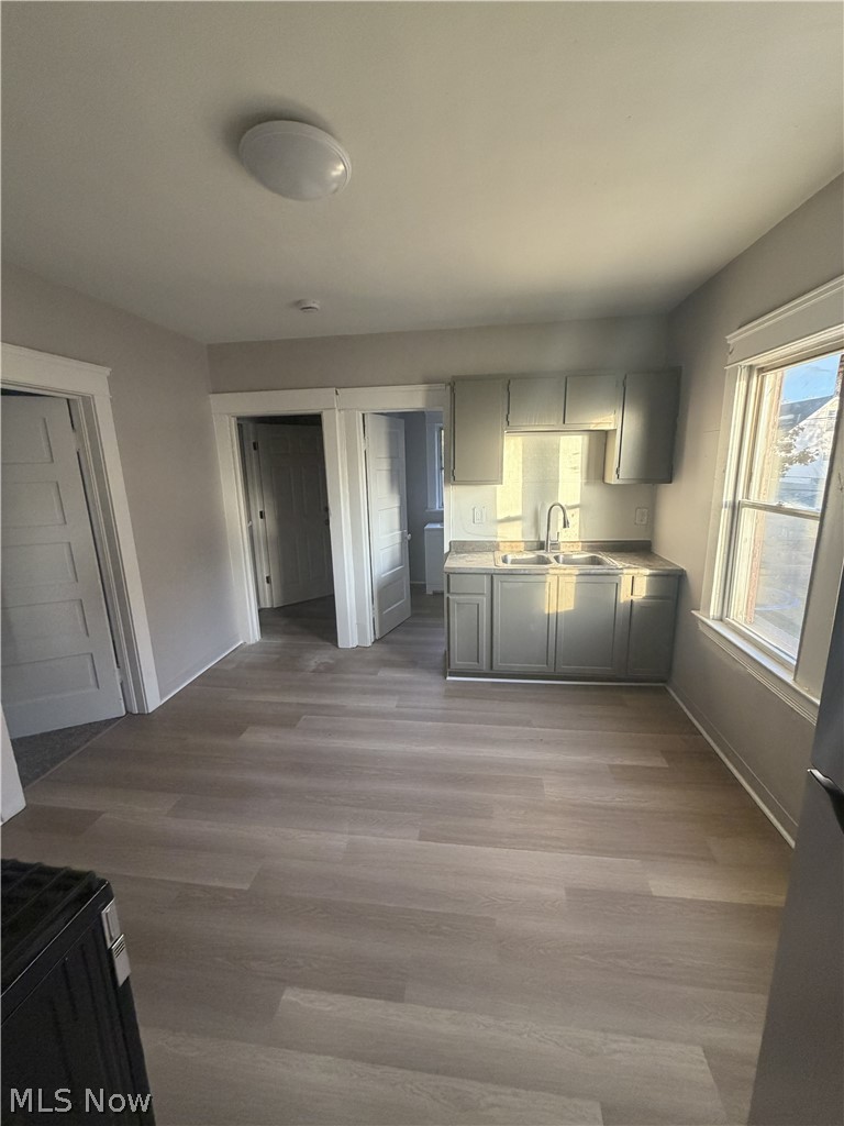 2807 124th Street, Cleveland, OH - Photo 2