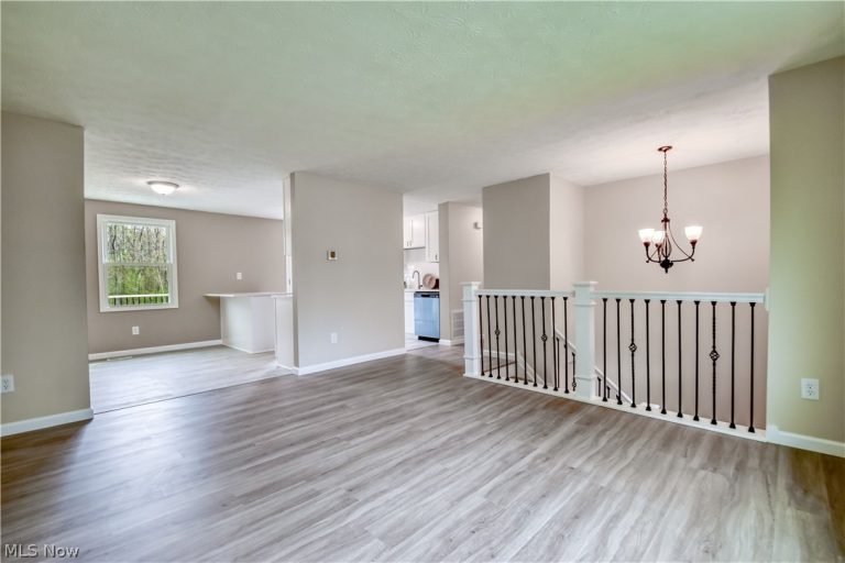 6996 Roe Boulevard, Madison, OH - Photo 3
