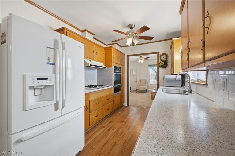 145 Vermont, Sebring, OH - Photo 6