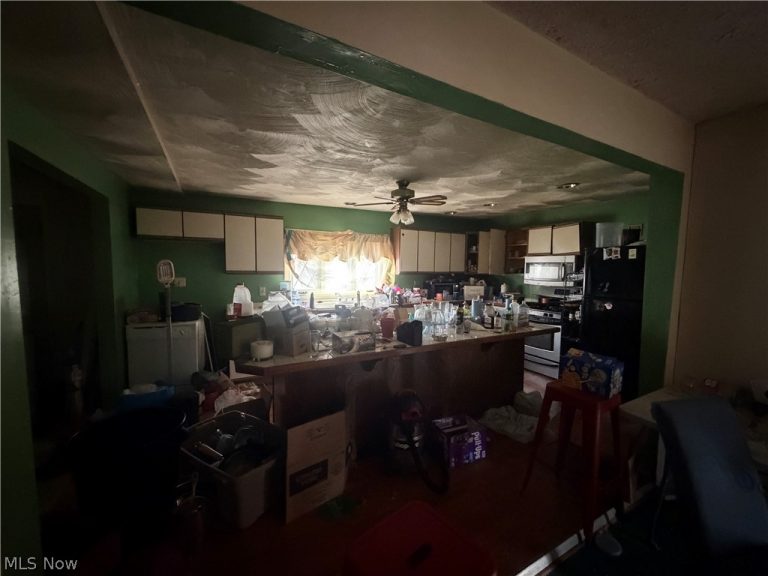 18062 Blandford Road, Cleveland, OH - Photo 4