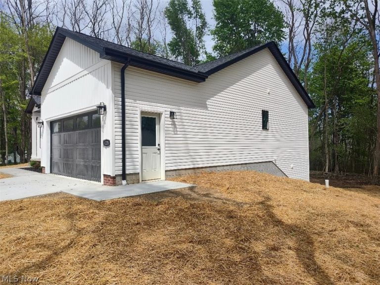 1335 Lake Vue Drive, Rome, OH - Photo 3