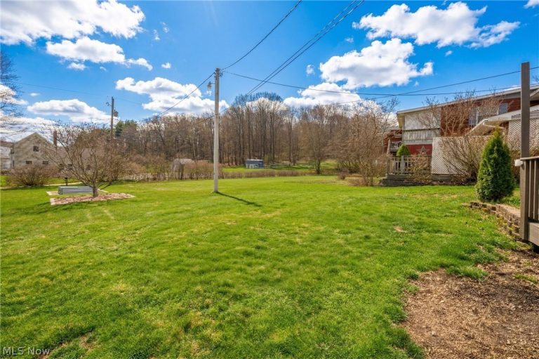 5326 Hillsboro Avenue, Canton, OH - Photo 5