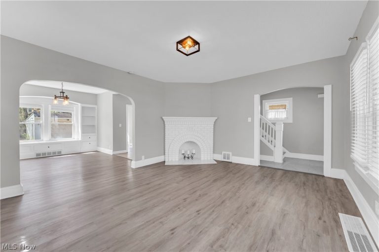 3562 Cedarbrook Road, University Heights, OH - Photo 8
