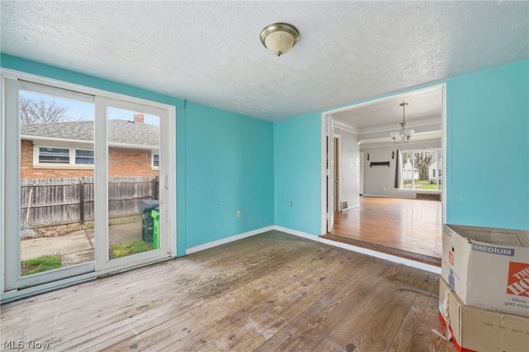 324 248th Street, Euclid, OH - Photo 5