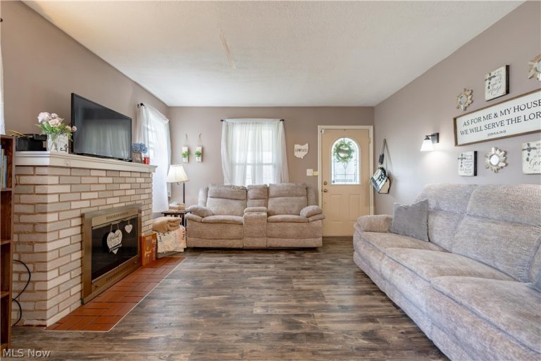 350 Lindy Lane Avenue, North Canton, OH - Photo 8