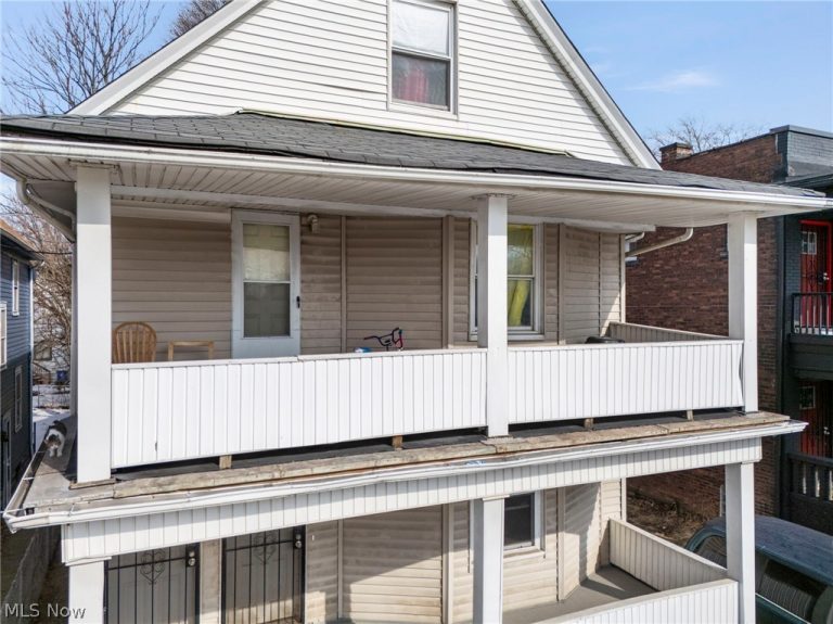 10301 Kempton, Cleveland, OH - Photo 4