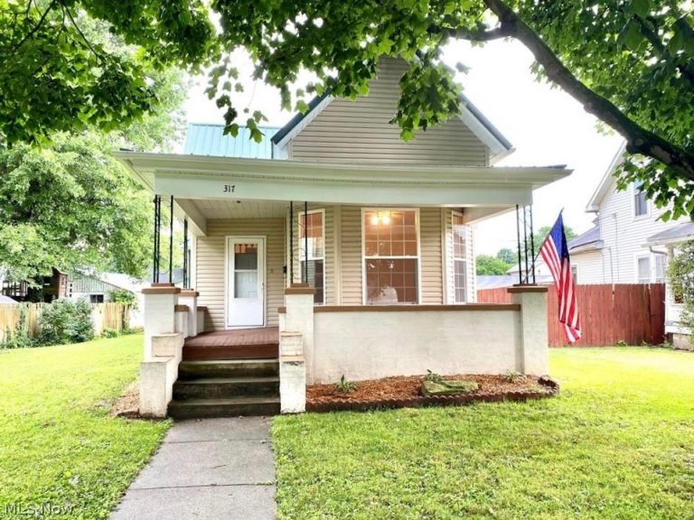 317 Main Street, West Lafayette, OH, 43845
